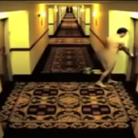 【爆笑の悲劇】ホテルの部屋を裸で閉め出された男の一部始終 – Never Do This In Hotel