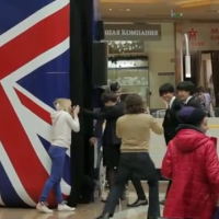 【話題の動画】イギリス政府とブリティッシュエアがモスクワでフラッシュモブ British Airways and VisitBritain – A Big British Flashmob